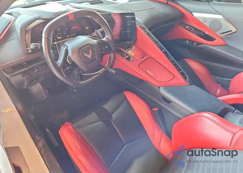 2021 Chevrolet Corvette Stingray 2Lt z USA, uszkodzony, nr VIN 1G1YB3D40M5103190